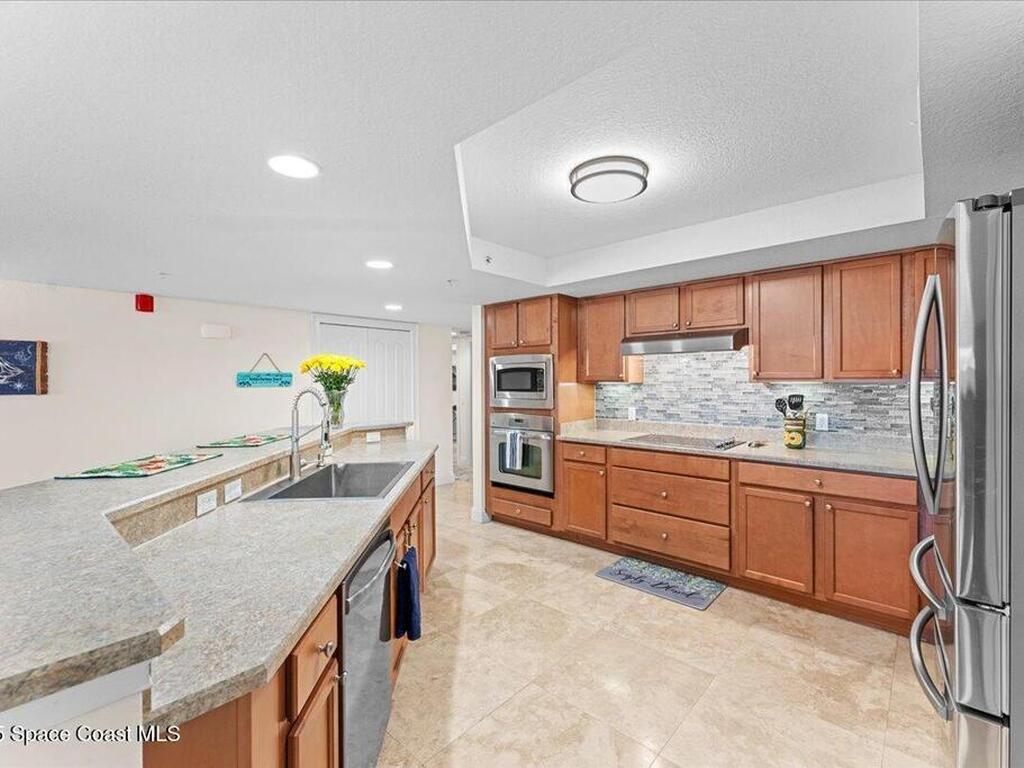 121 Lancha Circle, Indian Harbour Beach, FL 32937