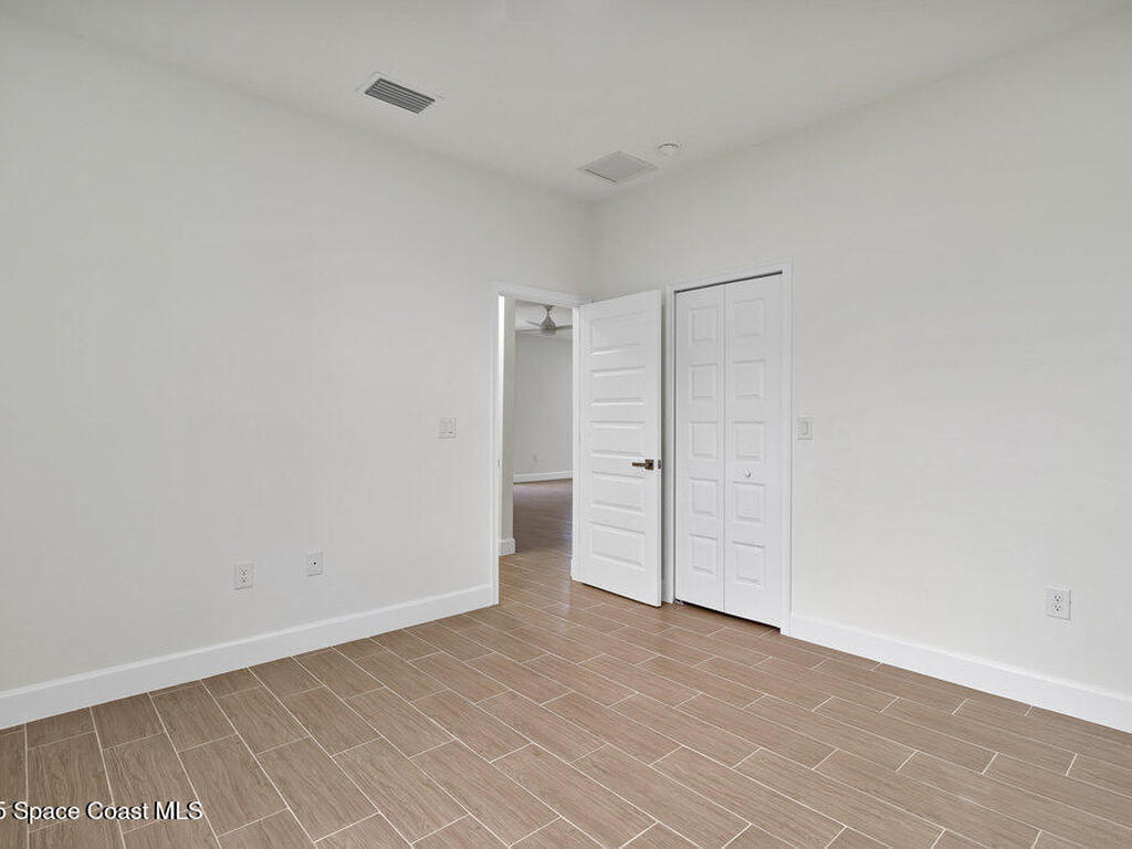 8060 96th Avenue, Vero Beach, FL 32967