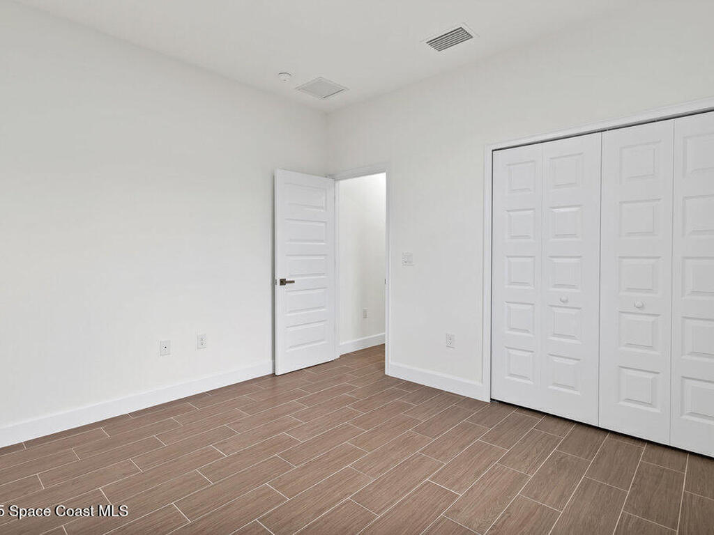 8060 96th Avenue, Vero Beach, FL 32967