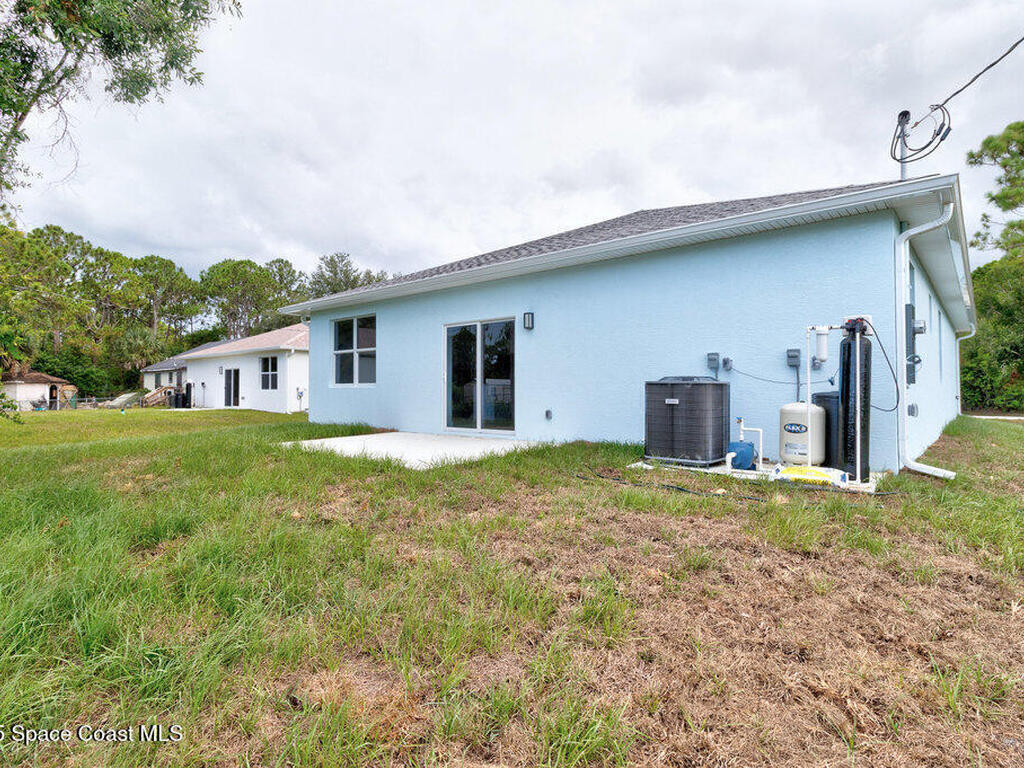 8060 96th Avenue, Vero Beach, FL 32967