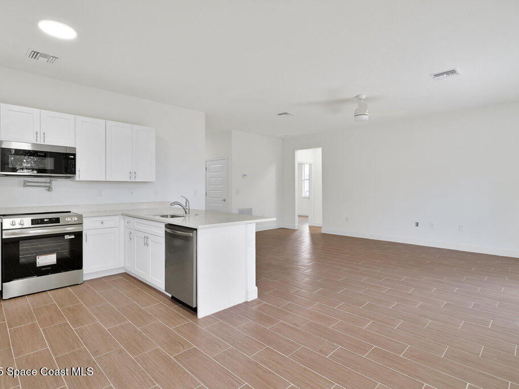 8060 96th Avenue, Vero Beach, FL 32967