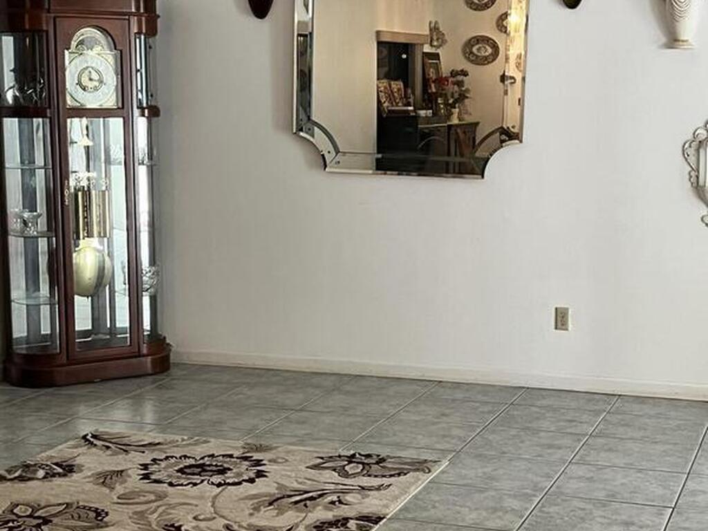 1137 Hill Avenue, Palm Bay, FL 32907