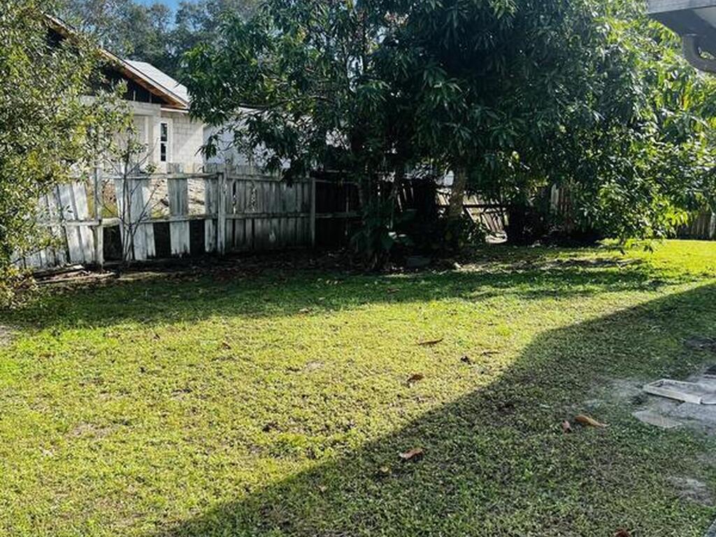 1137 Hill Avenue, Palm Bay, FL 32907