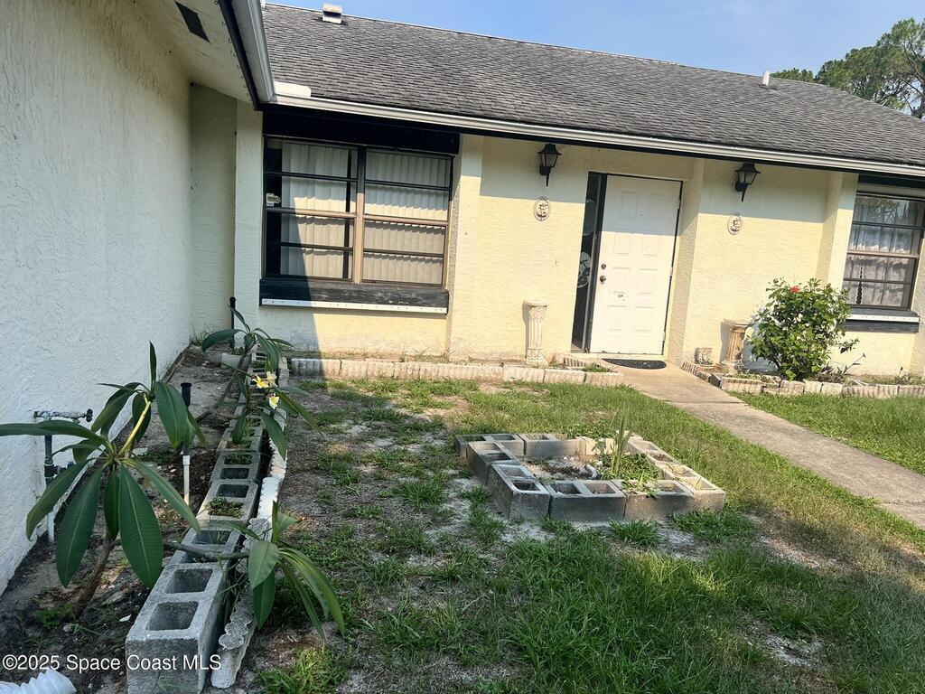 1137 Hill Avenue, Palm Bay, FL 32907