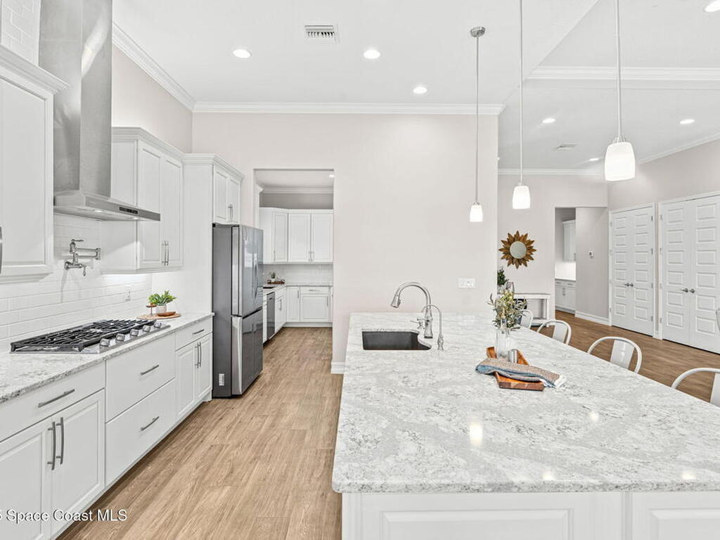 2453 Donavan Court, Melbourne, FL 32940