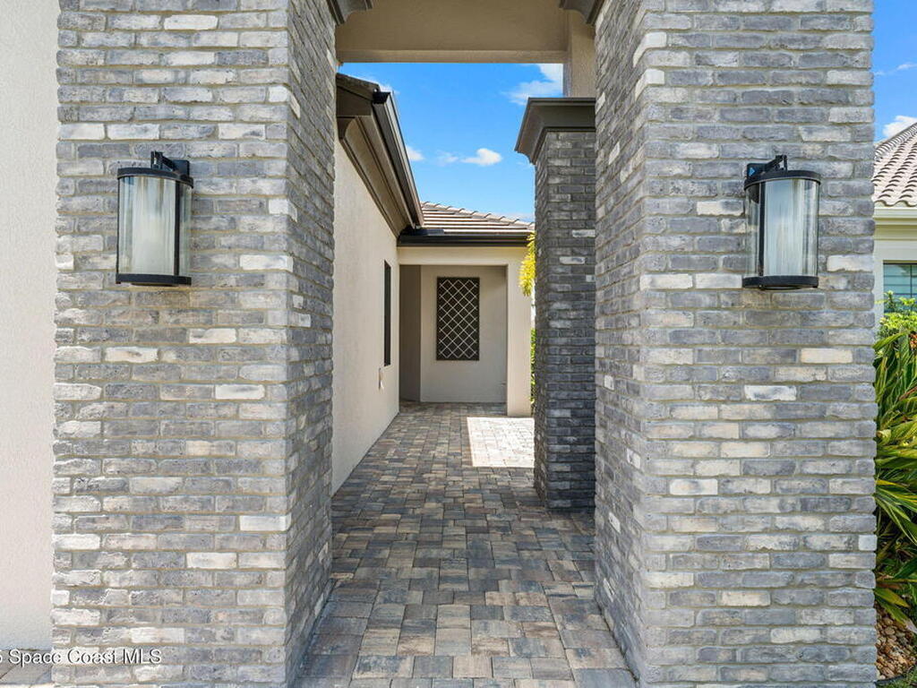 2453 Donavan Court, Melbourne, FL 32940