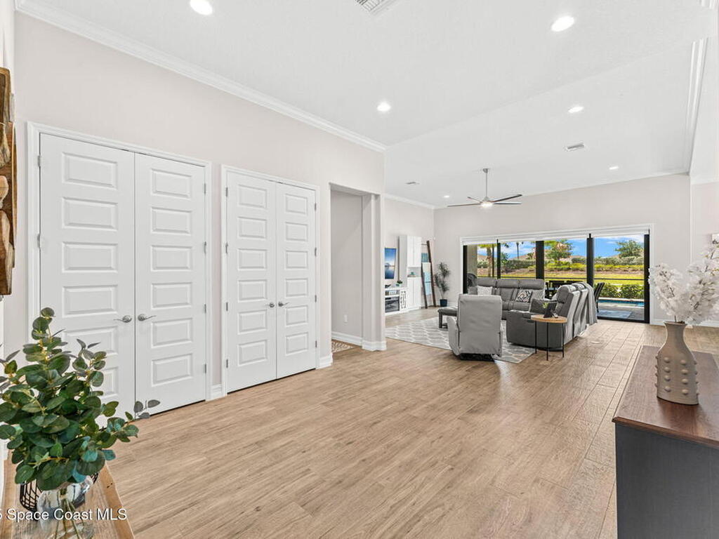 2453 Donavan Court, Melbourne, FL 32940
