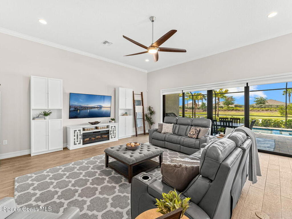 2453 Donavan Court, Melbourne, FL 32940