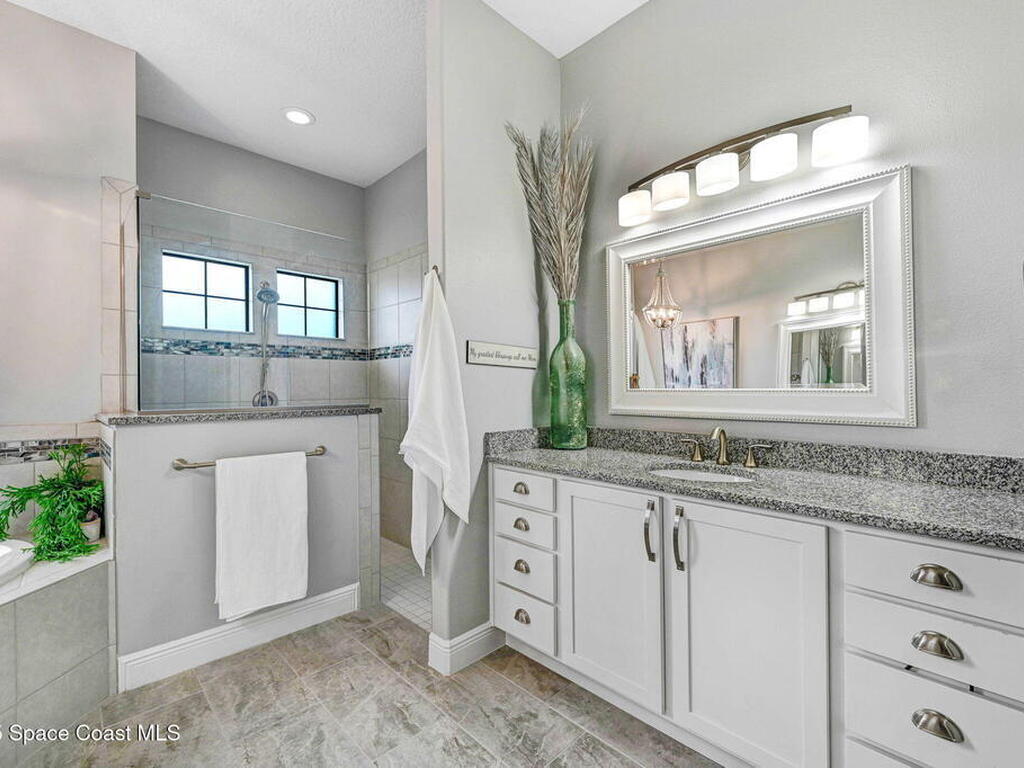 5197 Kirkwall Circle, Melbourne, FL 32940