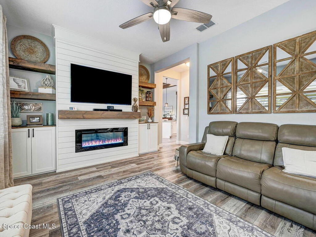 5197 Kirkwall Circle, Melbourne, FL 32940