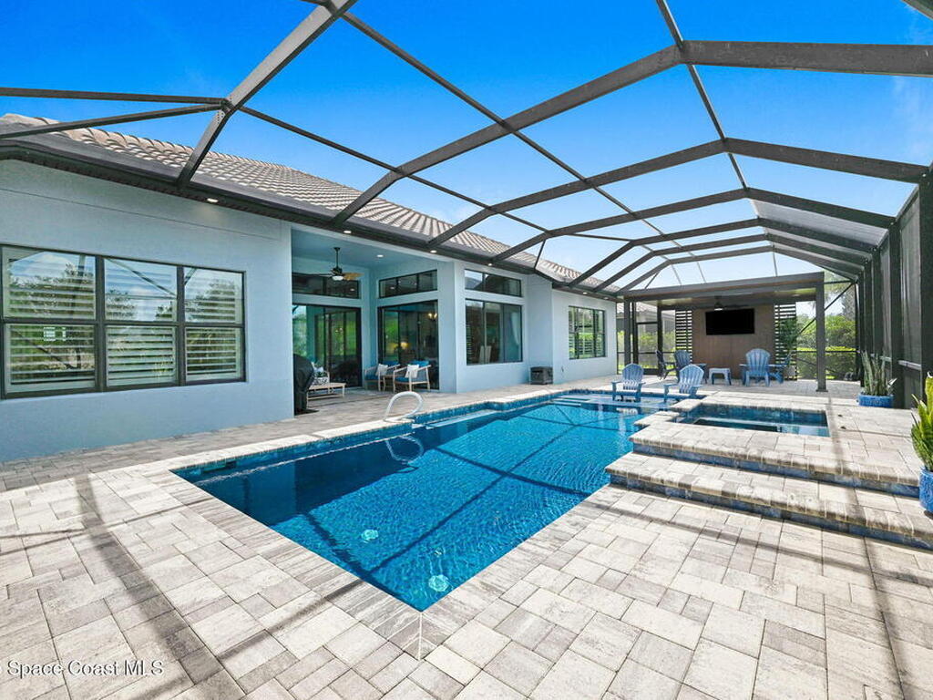 5197 Kirkwall Circle, Melbourne, FL 32940