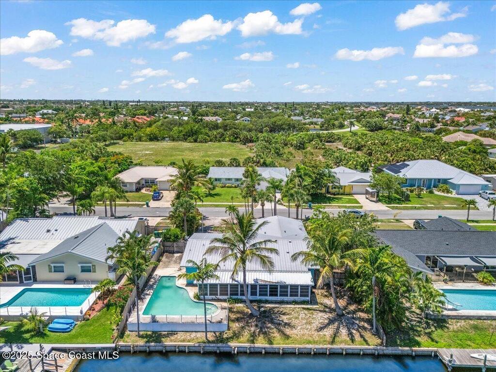 443 Aruba Court, Satellite Beach, FL 32937