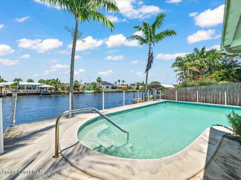 443 Aruba Court, Satellite Beach, FL 32937