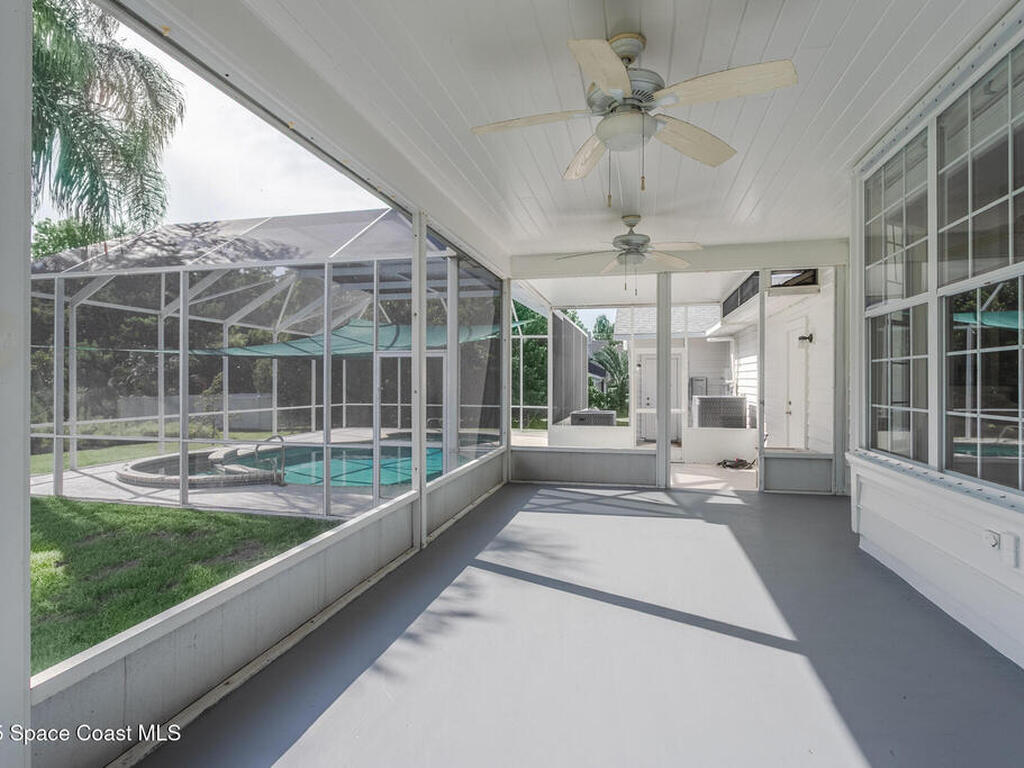 2123 Royal Oaks Drive, Rockledge, FL 32955