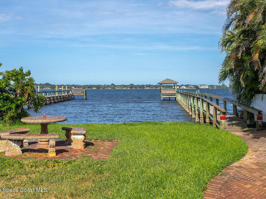 2123 Royal Oaks Drive, Rockledge, FL 32955