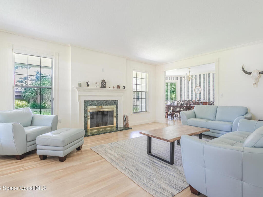 2123 Royal Oaks Drive, Rockledge, FL 32955