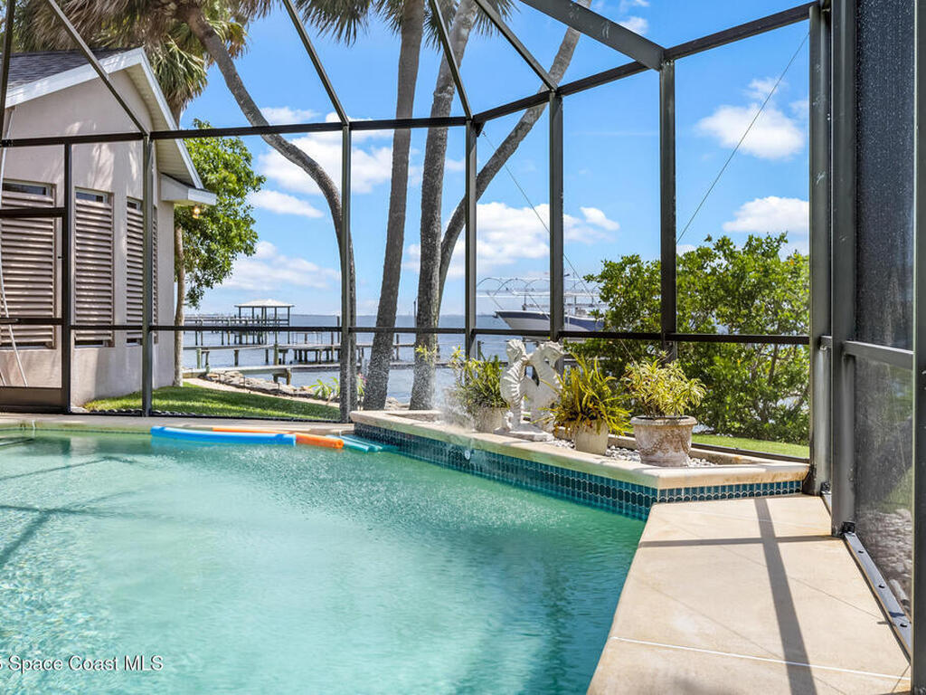 2090 Schooner Road, Merritt Island, FL 32952