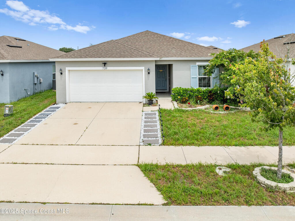 739 Jefferson Street, Davenport, FL 33837