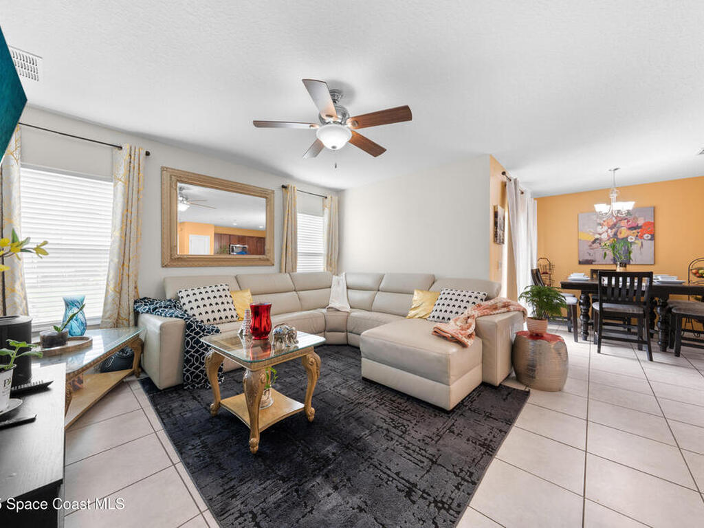 739 Jefferson Street, Davenport, FL 33837