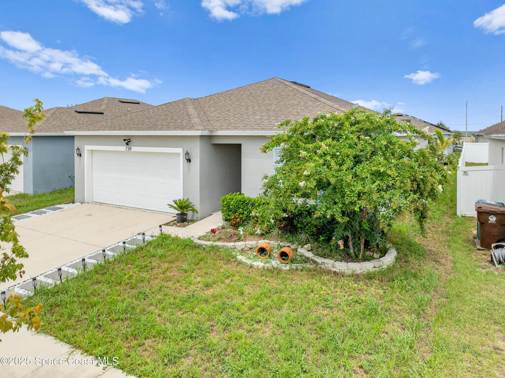 739 Jefferson Street, Davenport, FL 33837