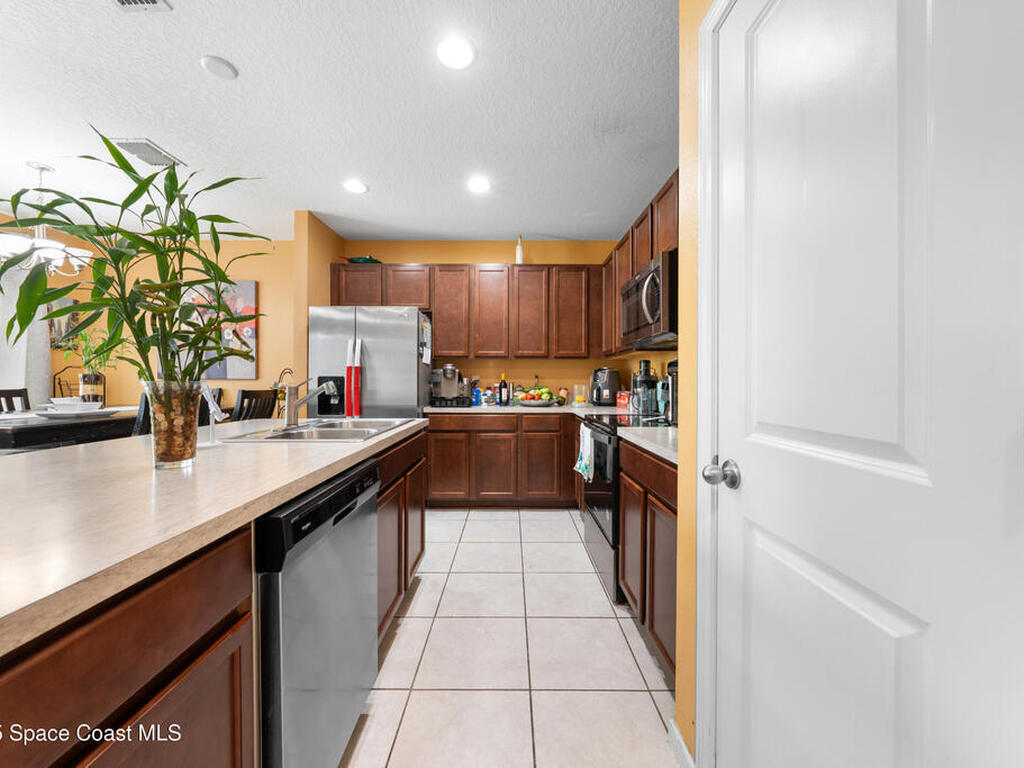 739 Jefferson Street, Davenport, FL 33837