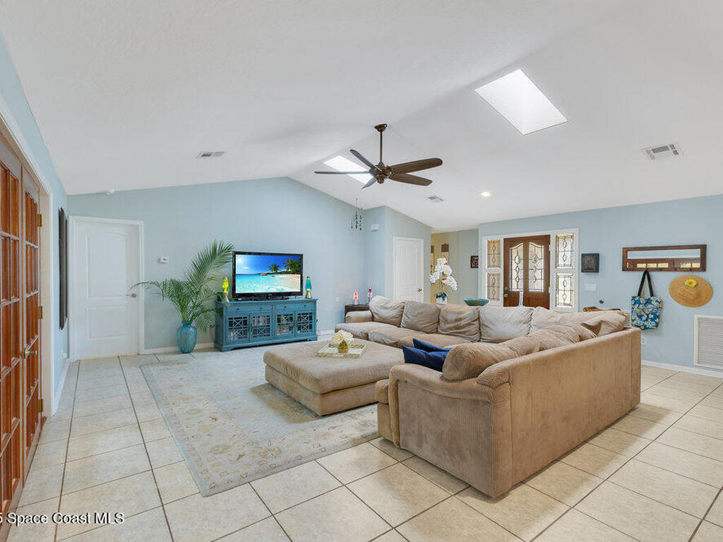 7 Inwood Way, Indian Harbour Beach, FL 32937