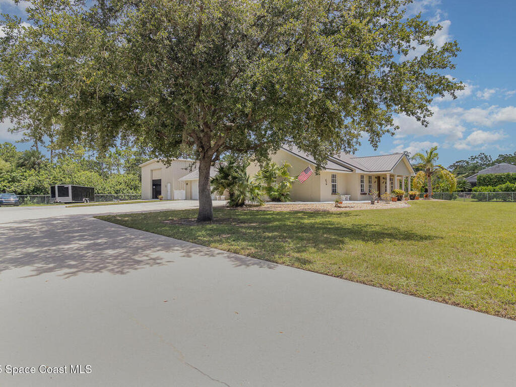 690 Grant Road, Palm Bay, FL 32909