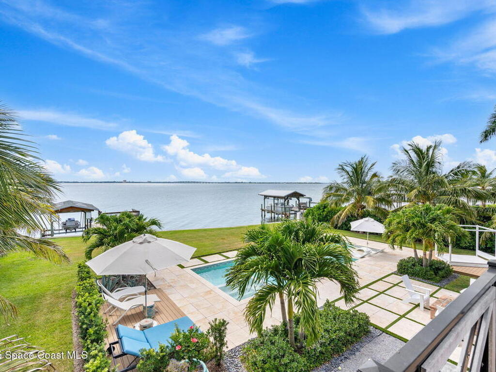 2600 N Riverside Drive, Indialantic, FL 32903