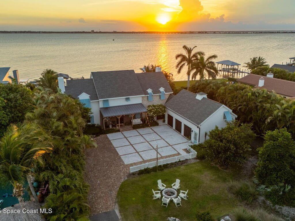 2600 N Riverside Drive, Indialantic, FL 32903