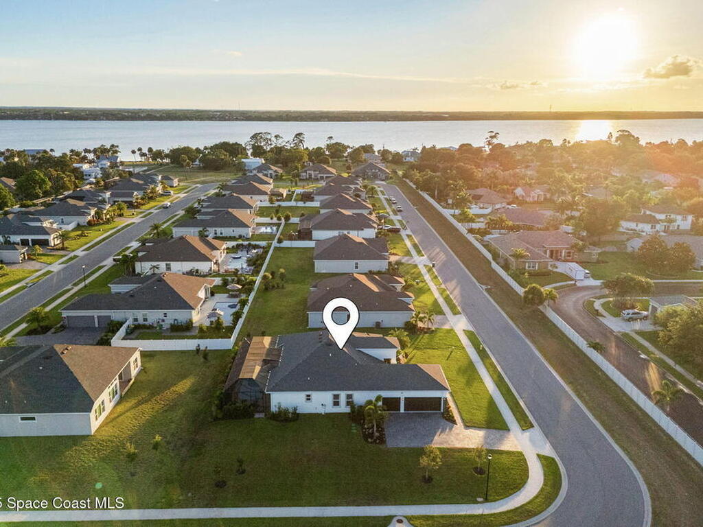 1250 Aranceto Circle, Merritt Island, FL 32952
