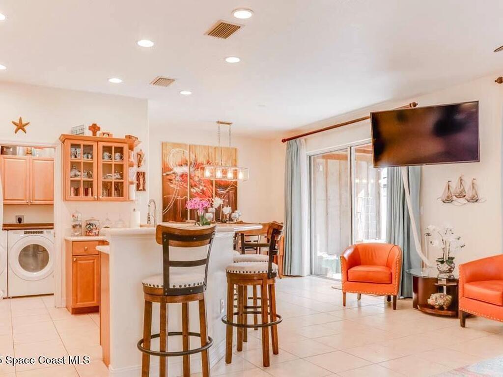 7071 Ridgewood Avenue, Cape Canaveral, FL 32920