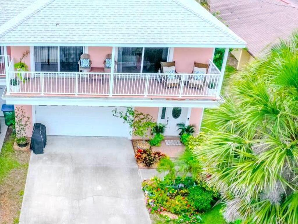 7071 Ridgewood Avenue, Cape Canaveral, FL 32920