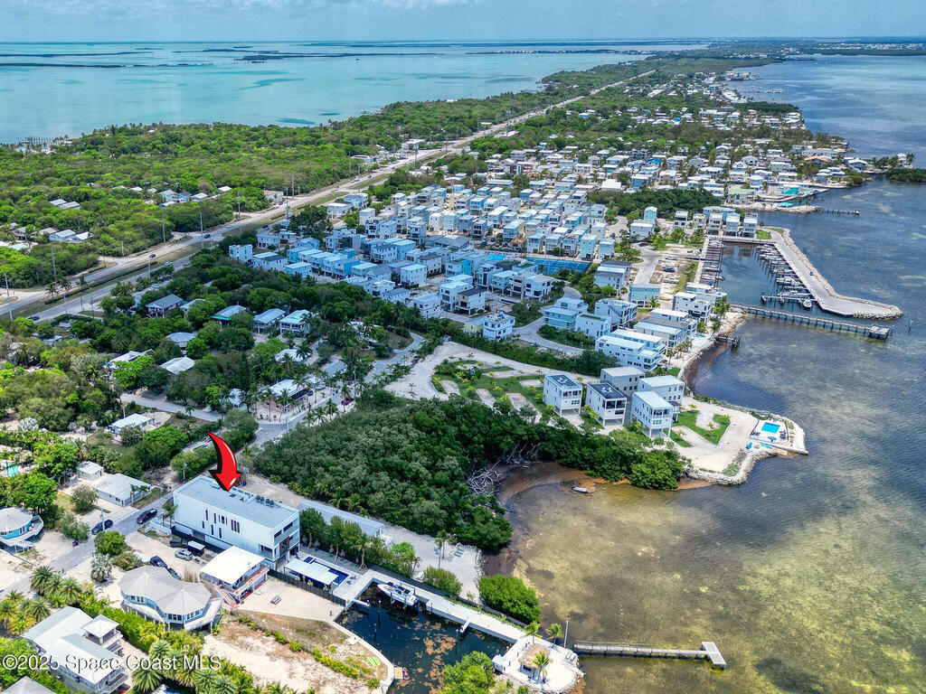 16 Seaside Ave Avenue, Key Largo, FL 33037