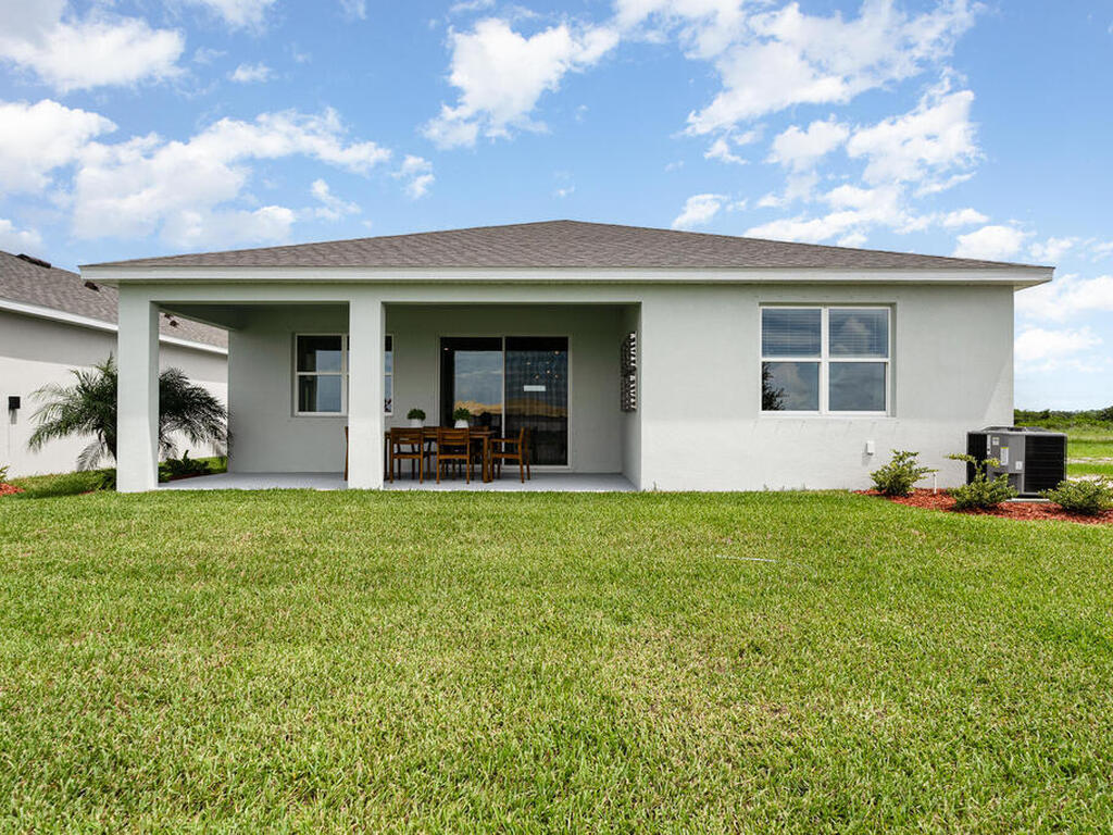 3940 Hollingsworth Drive, Palm Bay, FL 32909