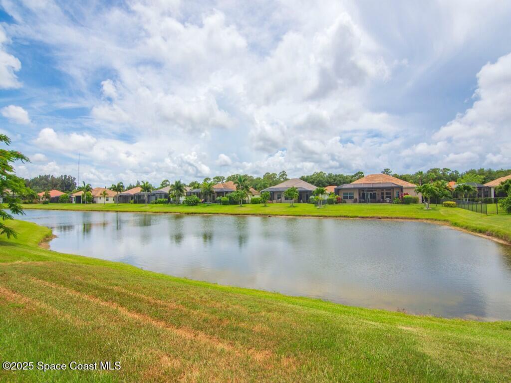 8255 Heather Court, Vero Beach, FL 32967