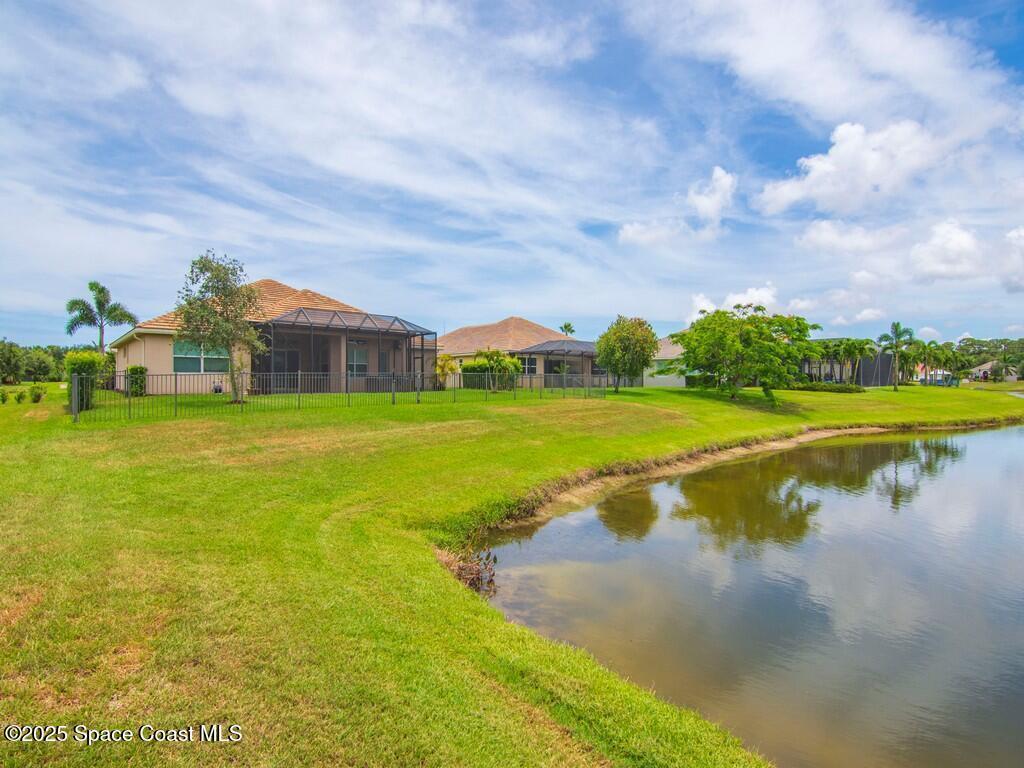 8255 Heather Court, Vero Beach, FL 32967