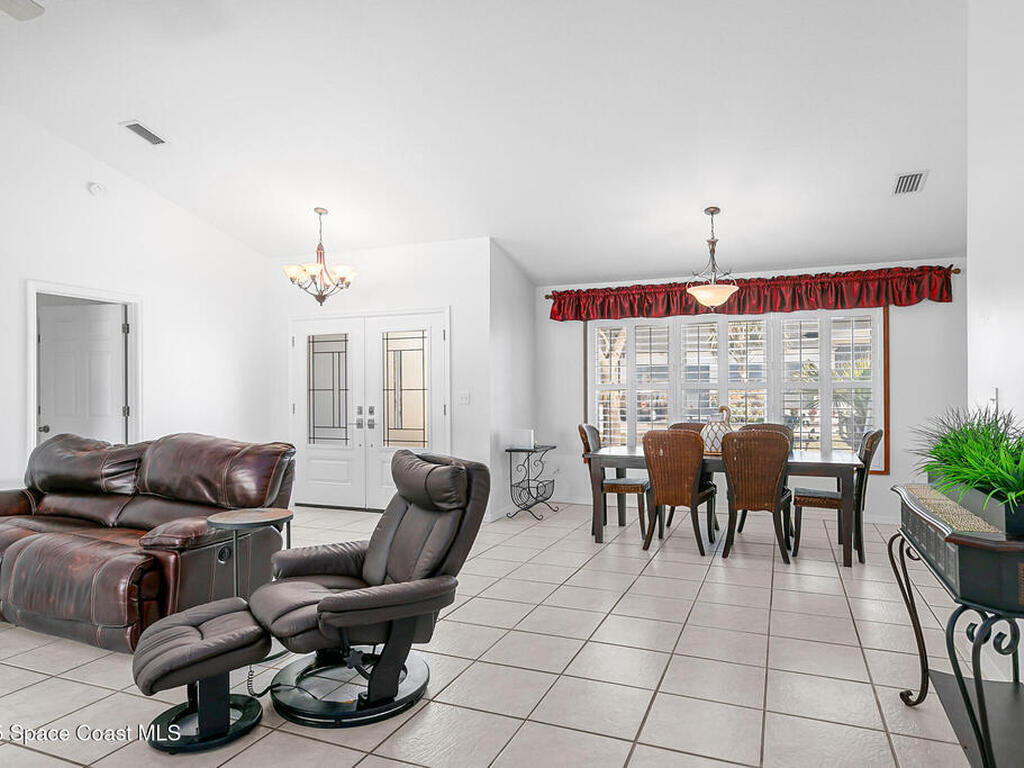 100 Matthews Street, Satellite Beach, FL 32937
