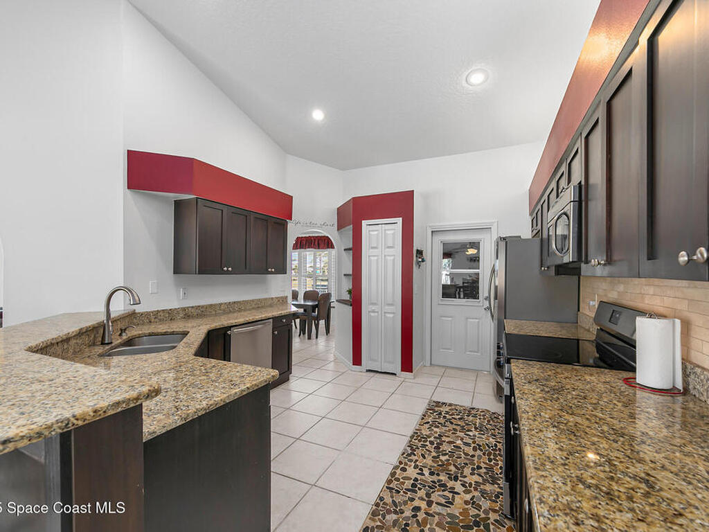 100 Matthews Street, Satellite Beach, FL 32937