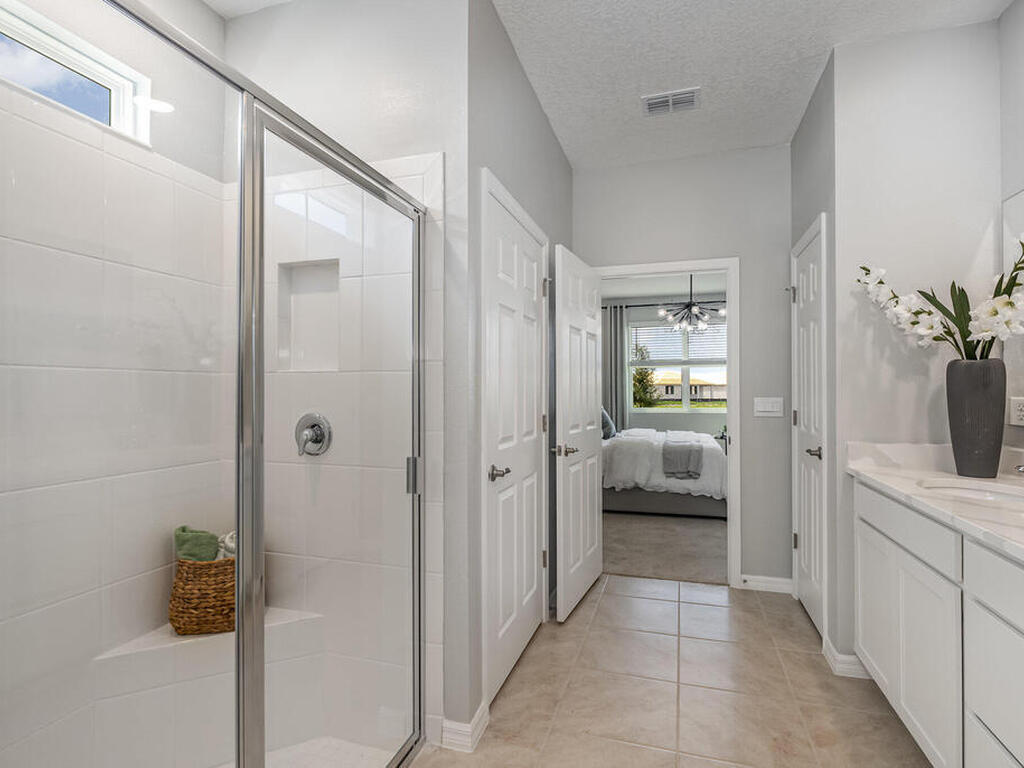 3970 Hollingsworth Drive, Palm Bay, FL 32909