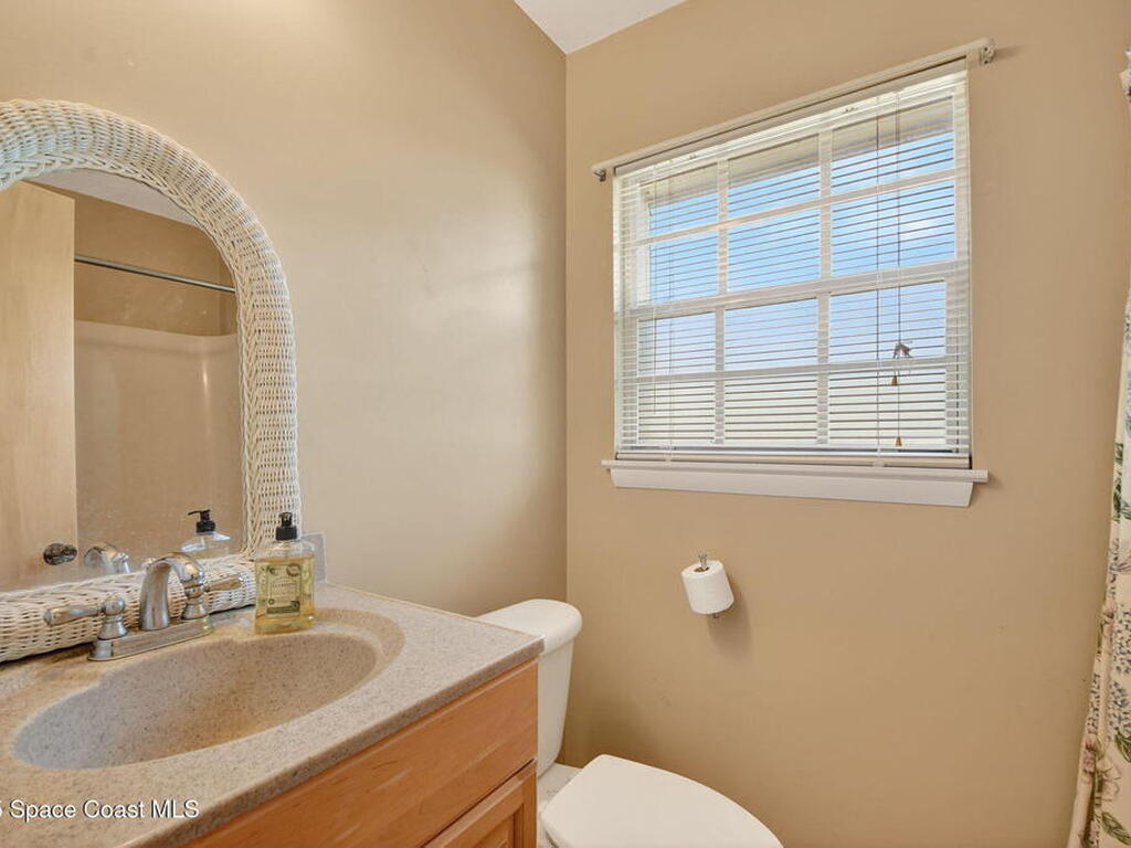 6581 Hillside Lane, Lake Worth, FL 33467