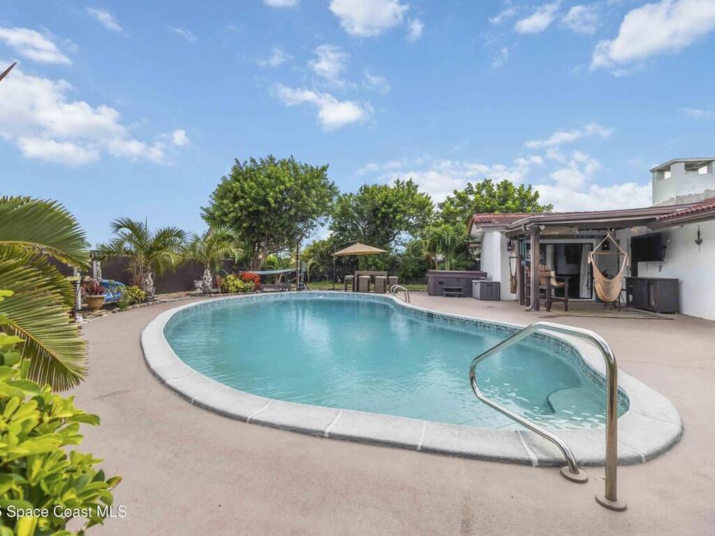305 Sand Pine Road, Indialantic, FL 32903