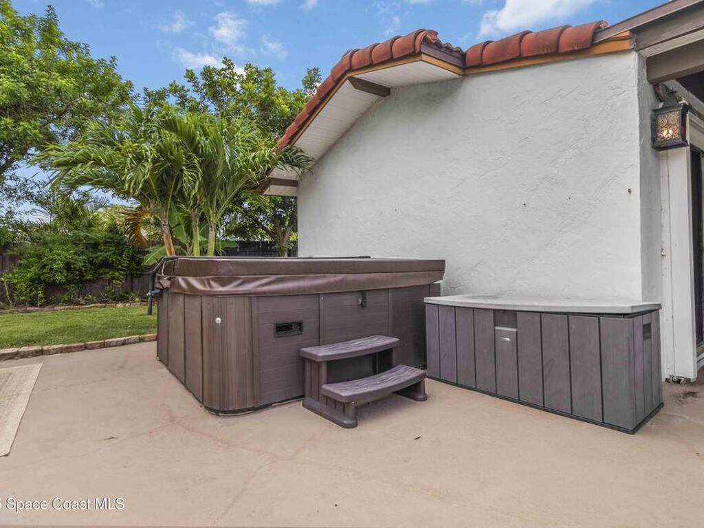 305 Sand Pine Road, Indialantic, FL 32903