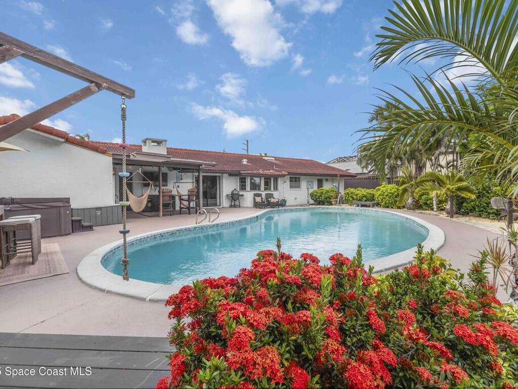 305 Sand Pine Road, Indialantic, FL 32903