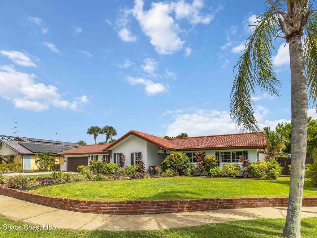 305 Sand Pine Road, Indialantic, FL 32903