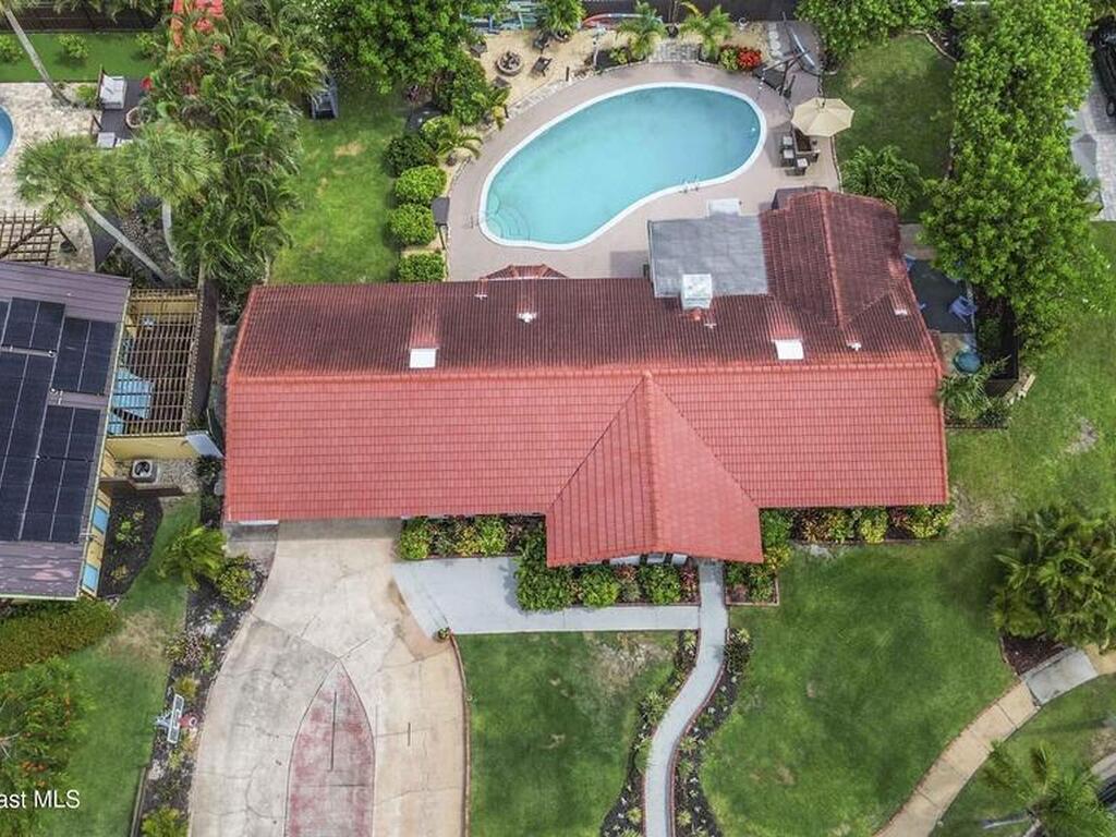 305 Sand Pine Road, Indialantic, FL 32903