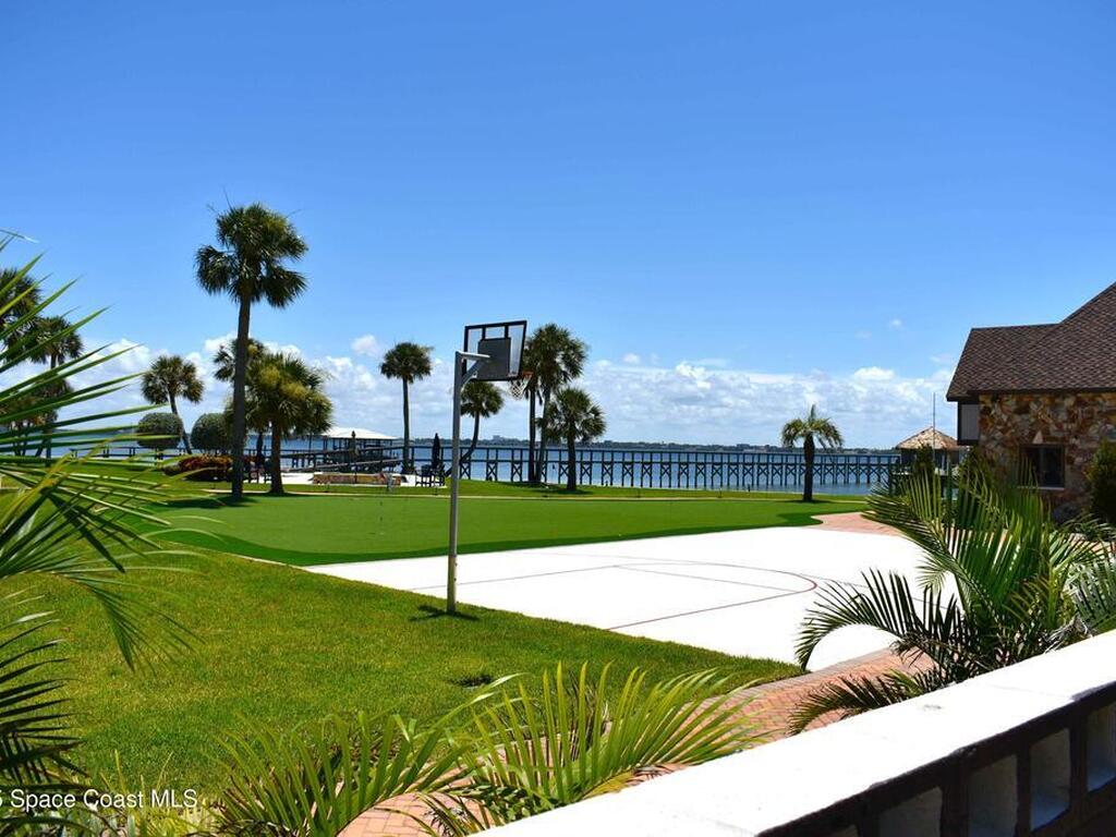 305 Sand Pine Road, Indialantic, FL 32903