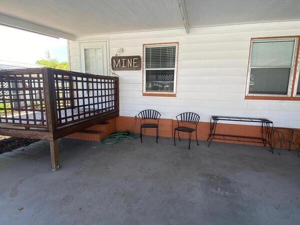568 Jennifer Circle, West Melbourne, FL 32904