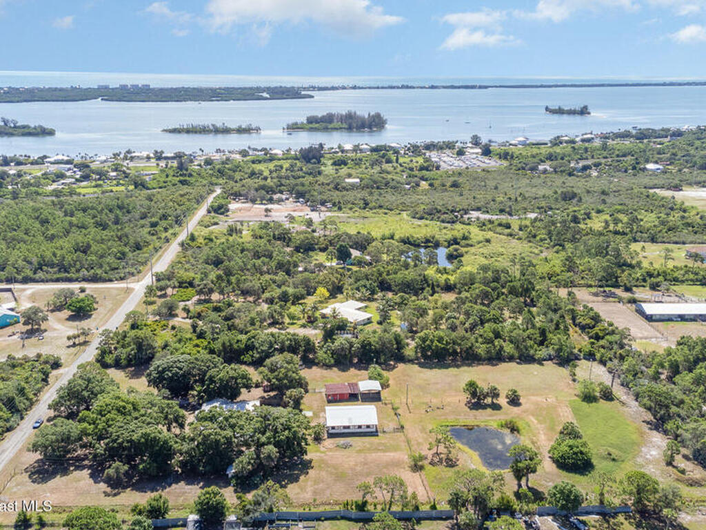 4685 Sand Point Road, Grant, FL 32949