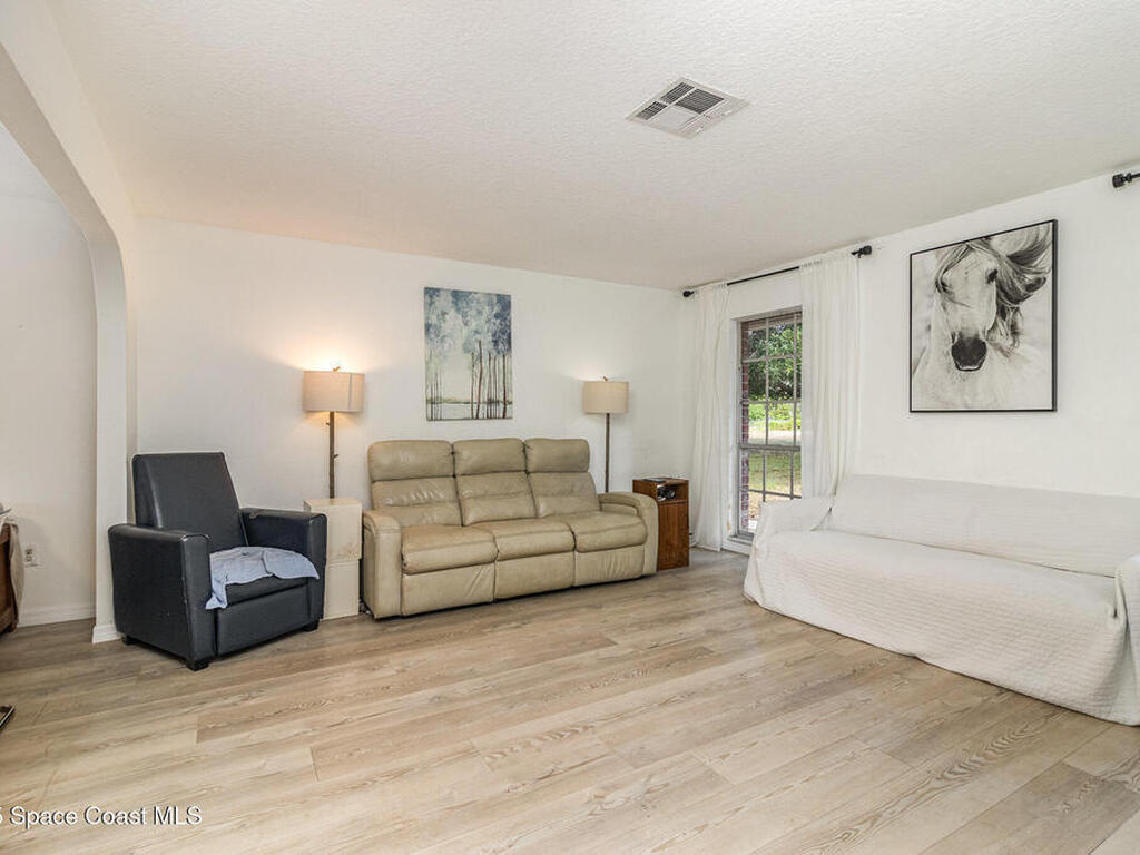 4685 Sand Point Road, Grant, FL 32949