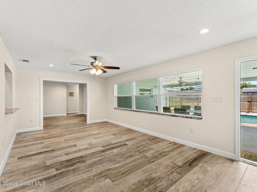 215 S Robert Way, Satellite Beach, FL 32937